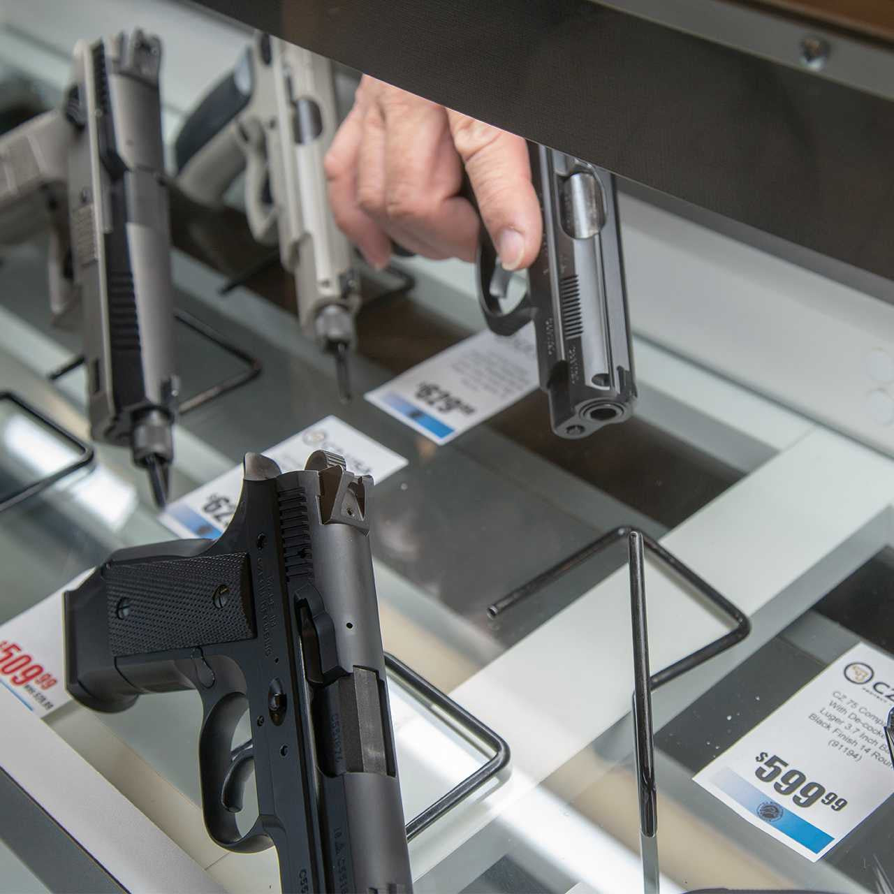 Kikstands – Free Standing Handgun Display Stand