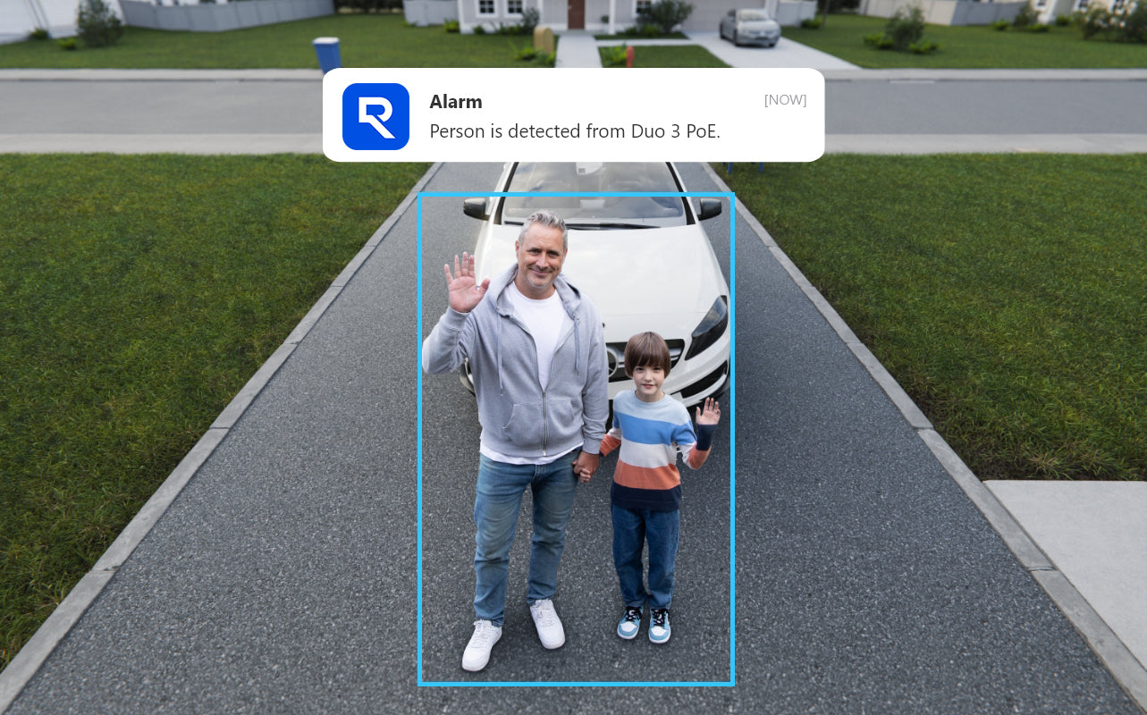 Duo 3 PoE Security Camera with 180° Panoramic View